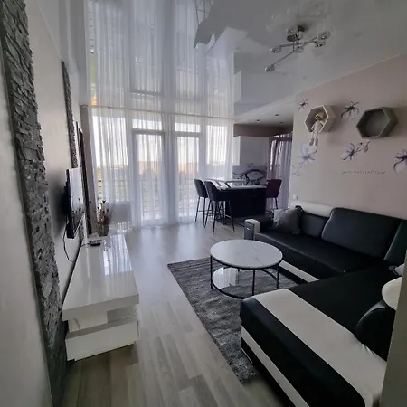 Salnas Rezidence Self Check-in Apartment